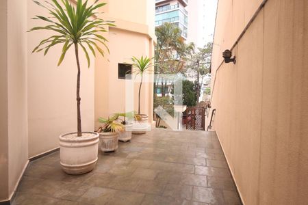 Apartamento à venda com 200m², 4 quartos e 3 vagasÁrea Externa