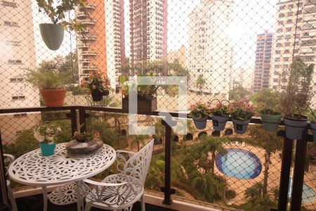 varanda de apartamento à venda com 4 quartos, 200m² em Água Fria, São Paulo