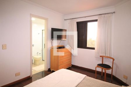 Apartamento à venda com 200m², 4 quartos e 3 vagasQuarto 2