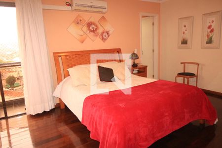 Apartamento à venda com 200m², 4 quartos e 3 vagasQuarto 4