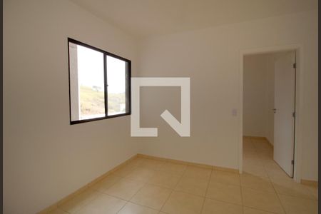 Sala de apartamento para alugar com 2 quartos, 42m² em Centro, Votorantim