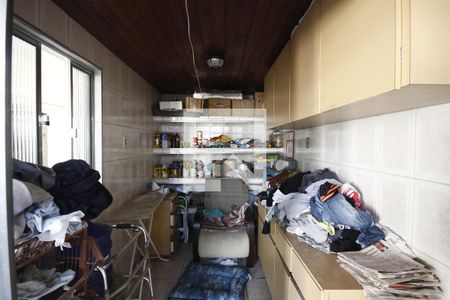 Casa à venda com 200m², 3 quartos e 3 vagasÁrea de Serviço