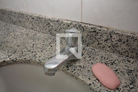 Apartamento para alugar com 120m², 4 quartos e 1 vagaBanheiro da Suíte - Torneira