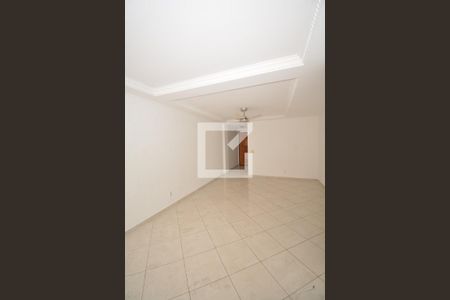 Apartamento para alugar com 120m², 4 quartos e 1 vagaSala