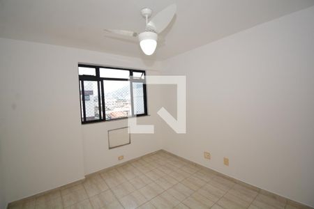 Apartamento para alugar com 120m², 4 quartos e 1 vagaQuarto 2
