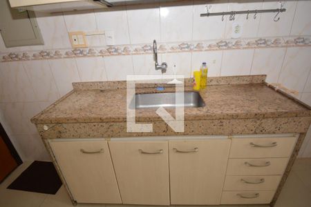 Apartamento para alugar com 120m², 4 quartos e 1 vagaCozinha e Área de Serviço