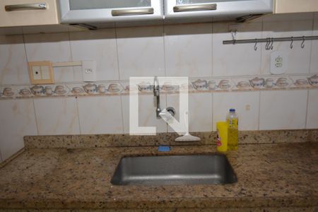 Apartamento para alugar com 120m², 4 quartos e 1 vagaCozinha e Área de Serviço