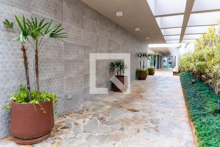 Apartamento para alugar com 90m², 2 quartos e 2 vagasEntrada