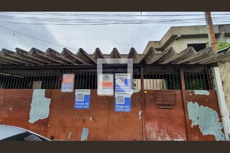 Casa para alugar com 60m², 1 quarto e 1 vaga Casa para alugar com 60m², 1 quarto e 1 vagaFachada