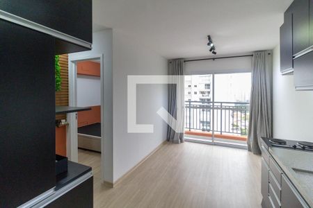 Sala e cozinha de apartamento para alugar com 1 quarto, 32m² em Vila Mariana, São Paulo