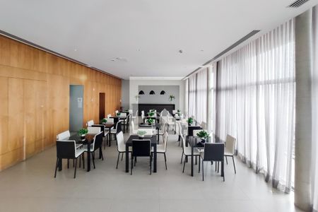 Studio à venda com 41m², 1 quarto e 1 vaga Studio à venda com 41m², 1 quarto e 1 vagaSalão Gourmet