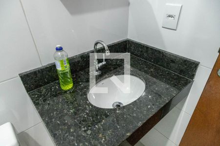 Apartamento à venda com 48m², 2 quartos e sem vagaBanheiro