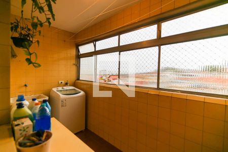 Apartamento à venda com 72m², 2 quartos e 1 vagaÁrea de Serviço