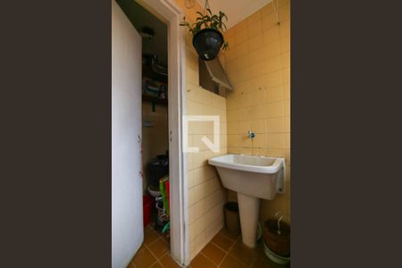 Apartamento à venda com 72m², 2 quartos e 1 vagaDetalhe da area de serviço