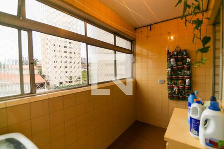 Apartamento à venda com 72m², 2 quartos e 1 vagaÁrea de Serviço