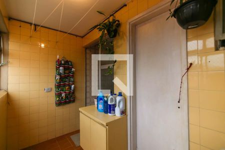 Apartamento à venda com 72m², 2 quartos e 1 vagaÁrea de Serviço