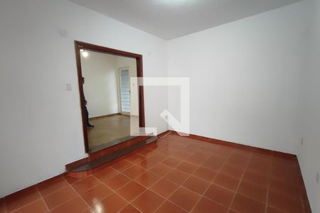 Sala de Estar de casa para alugar com 2 quartos, 110m² em Jardim Aurélia, Campinas