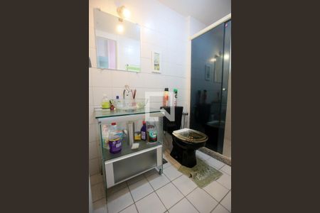 Apartamento à venda com 62m², 2 quartos e 1 vagaBanheiro Social