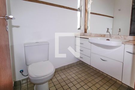Apartamento à venda com 64m², 3 quartos e 1 vaga Apartamento à venda com 64m², 3 quartos e 1 vagaBanheiro