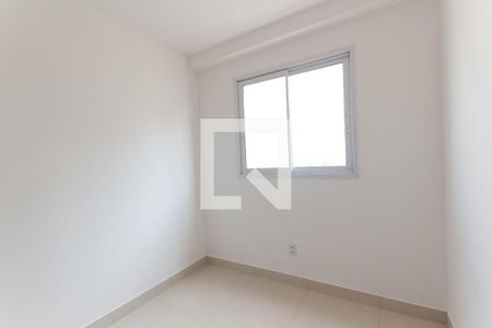 Quarto 1 de apartamento para alugar com 2 quartos, 55m² em Rodoviário, Goiânia