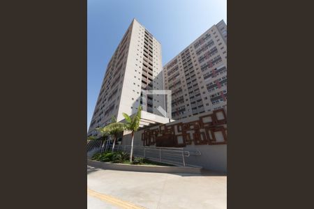 Apartamento para alugar com 55m², 2 quartos e 1 vagaFachada