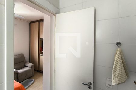 Apartamento à venda com 66m², 3 quartos e 1 vaga Apartamento à venda com 66m², 3 quartos e 1 vagaBanheiro da Suíte