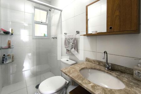 Apartamento à venda com 66m², 3 quartos e 1 vaga Apartamento à venda com 66m², 3 quartos e 1 vagaBanheiro 2