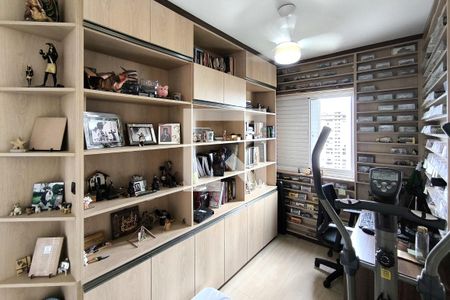 Apartamento à venda com 66m², 3 quartos e 1 vaga Apartamento à venda com 66m², 3 quartos e 1 vagaEscritório