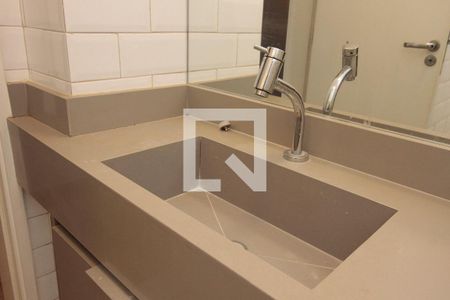 Banheiro de kitnet/studio à venda com 1 quarto, 25m² em Bela Vista, São Paulo