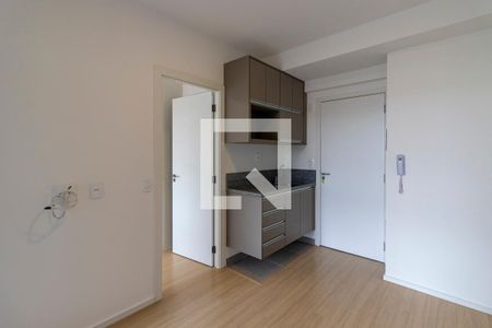 Sala e Cozinha de kitnet/studio à venda com 1 quarto, 27m² em Vila Nova Conceição, São Paulo