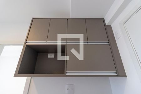 Sala e Cozinha de kitnet/studio à venda com 1 quarto, 27m² em Vila Nova Conceição, São Paulo