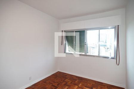 Apartamento para alugar com 135m², 3 quartos e 1 vaga Apartamento para alugar com 135m², 3 quartos e 1 vagaQuarto 2