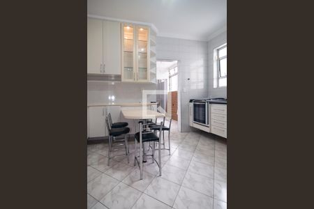 Apartamento para alugar com 135m², 3 quartos e 1 vaga Apartamento para alugar com 135m², 3 quartos e 1 vagaCozinha