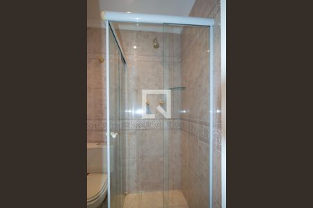 Apartamento para alugar com 135m², 3 quartos e 1 vaga Apartamento para alugar com 135m², 3 quartos e 1 vagaBanheiro