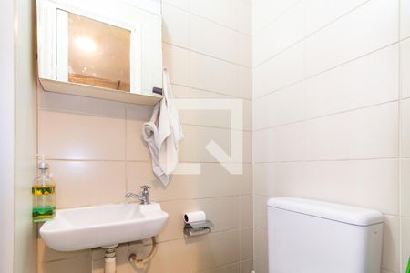 Banheiro 2 de apartamento para alugar com 2 quartos, 68m² em Jardim Pinheiros, São Paulo