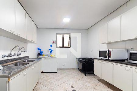 Apartamento para alugar com 68m², 2 quartos e 1 vaga Apartamento para alugar com 68m², 2 quartos e 1 vagaCozinha do Salão de Festa