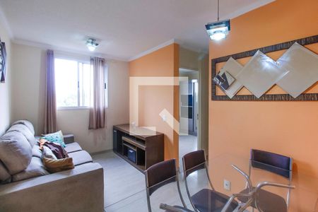 Sala de apartamento para alugar com 2 quartos, 50m² em Jardim Guairaca, São Paulo