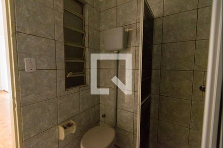 Banheiro de apartamento à venda com 1 quarto, 50m² em Santa Tereza, Porto Alegre
