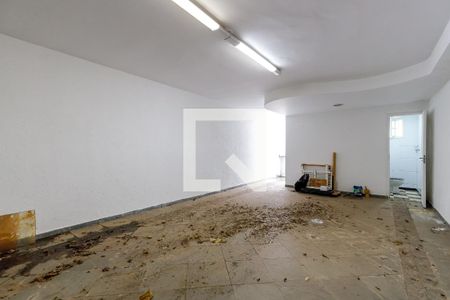 Casa para alugar com 150m², 2 quartos e 3 vagas Casa para alugar com 150m², 2 quartos e 3 vagasGaragem