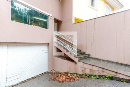 Casa para alugar com 150m², 2 quartos e 3 vagas Casa para alugar com 150m², 2 quartos e 3 vagasGaragem