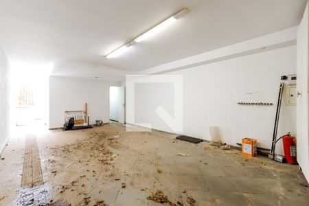 Casa para alugar com 150m², 2 quartos e 3 vagas Casa para alugar com 150m², 2 quartos e 3 vagasGaragem
