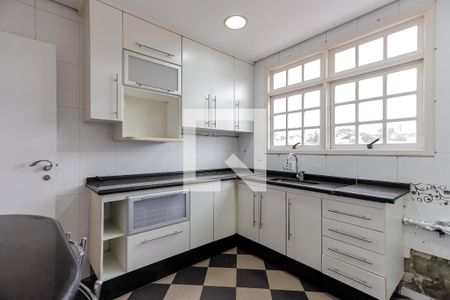 Casa para alugar com 150m², 2 quartos e 3 vagas Casa para alugar com 150m², 2 quartos e 3 vagasCozinha