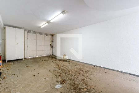 Casa para alugar com 150m², 2 quartos e 3 vagas Casa para alugar com 150m², 2 quartos e 3 vagasGaragem