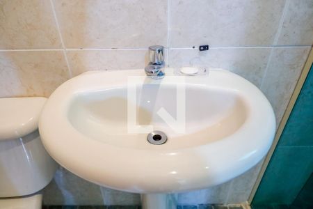 Casa para alugar com 150m², 2 quartos e 3 vagas Casa para alugar com 150m², 2 quartos e 3 vagasBanheiro da Suíte 2