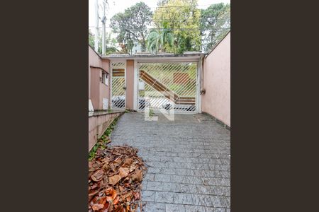 Casa para alugar com 150m², 2 quartos e 3 vagas Casa para alugar com 150m², 2 quartos e 3 vagasGaragem