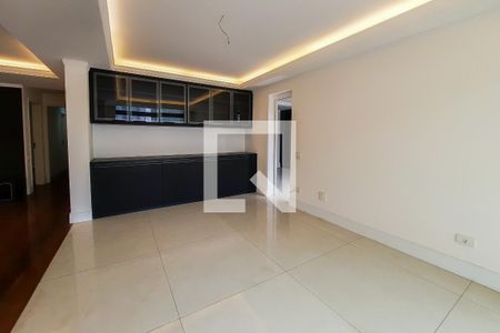 Apartamento à venda com 228m², 4 quartos e 3 vagasSala de Jantar