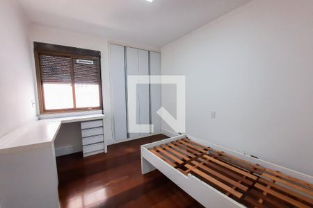 Apartamento à venda com 228m², 4 quartos e 3 vagasQuarto 2
