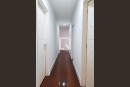 Apartamento à venda com 228m², 4 quartos e 3 vagasCorredor