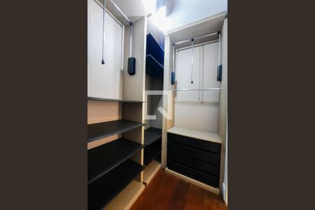 Apartamento à venda com 228m², 4 quartos e 3 vagasSuíte 1