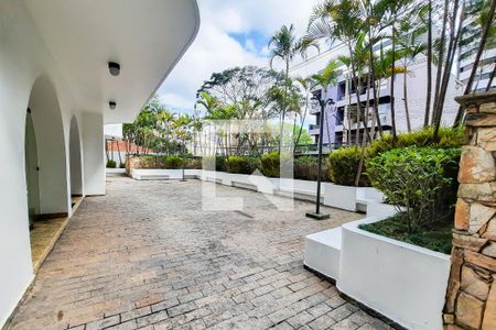 Apartamento à venda com 228m², 4 quartos e 3 vagasÁrea Comum